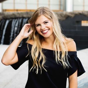 Meet your Posher, Lexi